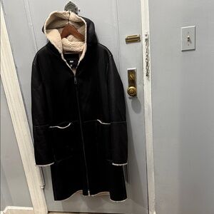 NEW DKNY Women's Black and Cream Hooded Teddy Coat.